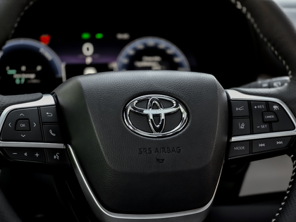 used 2025 Toyota Sienna car, priced at $67,795