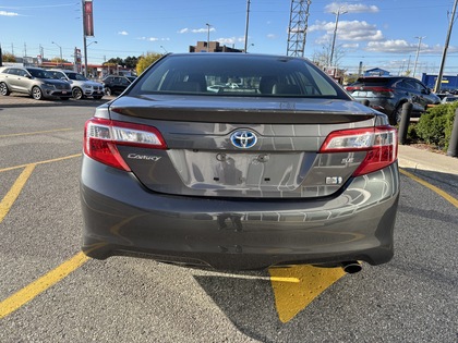 used 2014 Toyota Camry Hybrid car, priced at $18,995