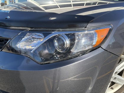 used 2014 Toyota Camry Hybrid car, priced at $18,995