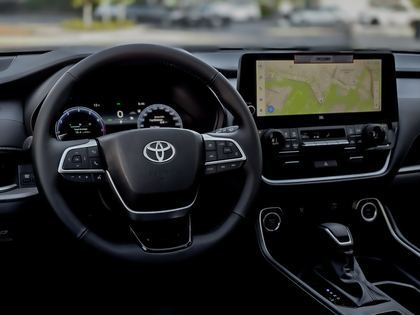 used 2025 Toyota Grand Highlander car, priced at $67,495