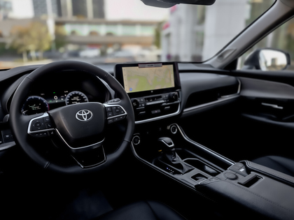 used 2025 Toyota Grand Highlander car, priced at $67,495