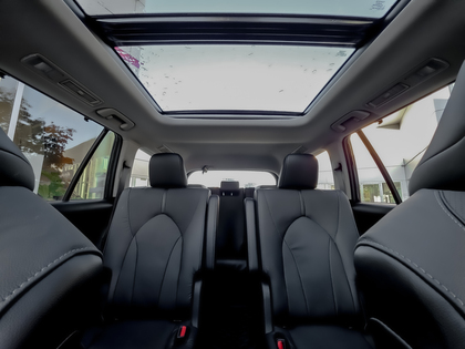 used 2025 Toyota Grand Highlander car, priced at $67,495