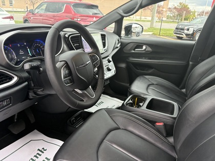 used 2025 Chrysler Grand Caravan car, priced at $46,950