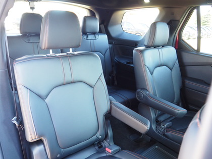 used 2025 Honda Pilot car, priced at $59,900