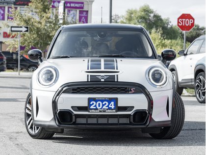 used 2024 MINI 5 Door car, priced at $34,593