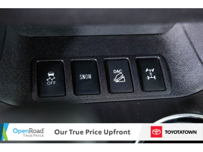 used 2015 Toyota Highlander car, priced at $25,998