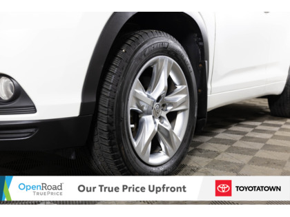 used 2015 Toyota Highlander car, priced at $25,998