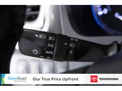 used 2015 Toyota Highlander car, priced at $25,998