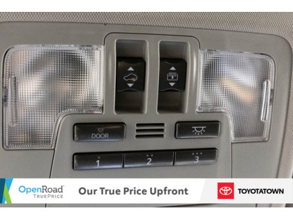 used 2015 Toyota Highlander car, priced at $25,998