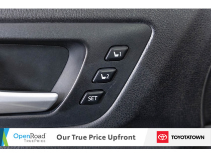 used 2015 Toyota Highlander car, priced at $25,998