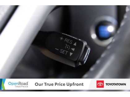 used 2015 Toyota Highlander car, priced at $25,998