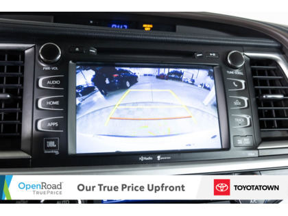 used 2015 Toyota Highlander car, priced at $25,998