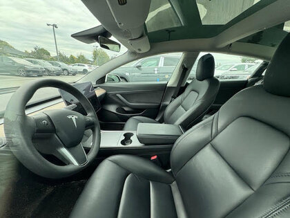 used 2021 Tesla Model 3 car, priced at $35,399