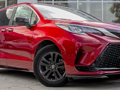 used 2024 Toyota Sienna car, priced at $59,495