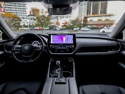 used 2025 Toyota Grand Highlander car, priced at $65,495