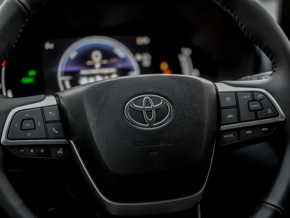 used 2025 Toyota Grand Highlander car, priced at $65,495