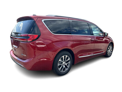 used 2024 Chrysler Pacifica Hybrid car, priced at $59,999
