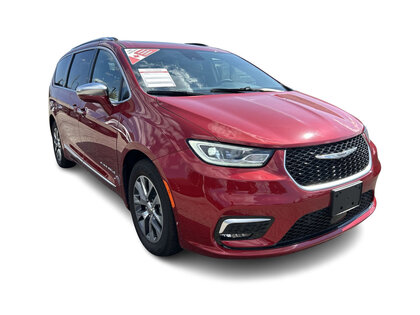 used 2024 Chrysler Pacifica Hybrid car, priced at $59,999