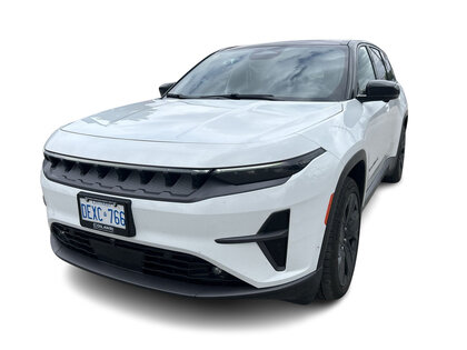 used 2025 Jeep Wagoneer S car