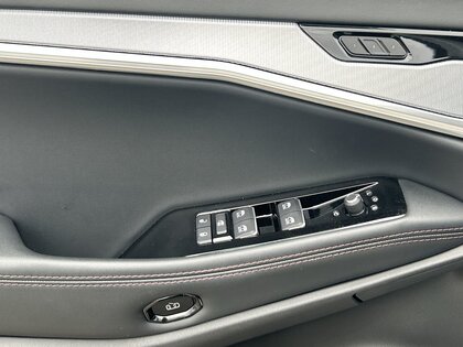 used 2025 Jeep Wagoneer S car