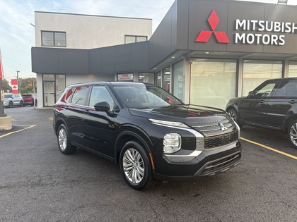 used 2022 Mitsubishi Outlander car, priced at $26,950