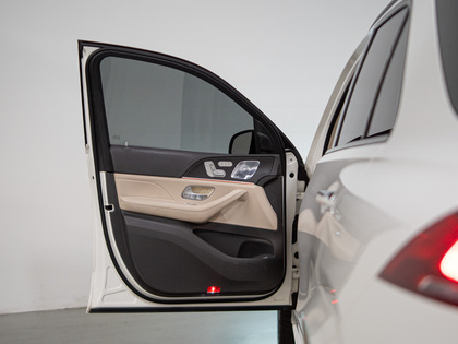 used 2020 Mercedes-Benz GLE car, priced at $42,900