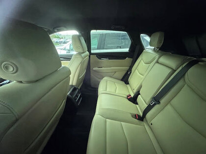 used 2018 Cadillac XT5 car, priced at $22,399