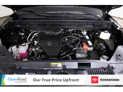 used 2023 Toyota Highlander car, priced at $52,998