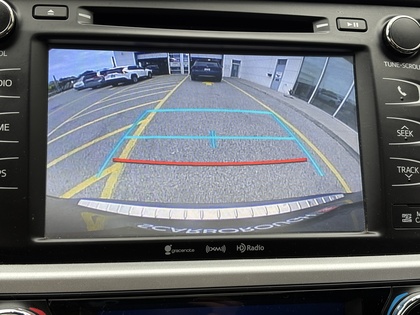 used 2019 Toyota Highlander car, priced at $35,995