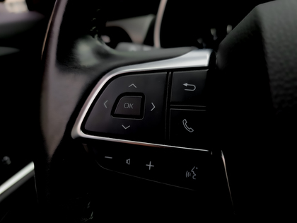 used 2021 Toyota Highlander car, priced at $41,995