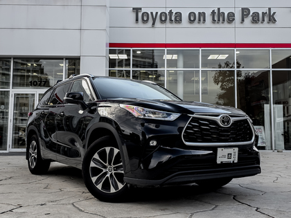 used 2021 Toyota Highlander car, priced at $41,995