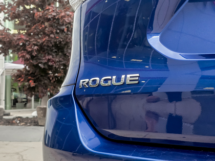 used 2018 Nissan Rogue car, priced at $21,495