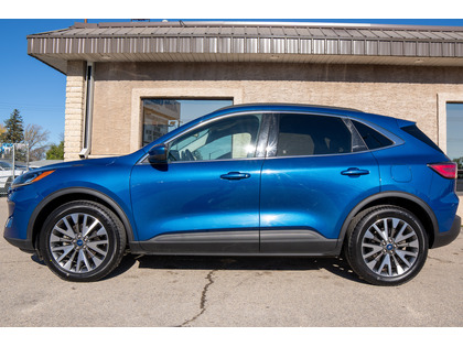 used 2022 Ford Escape car, priced at $28,988