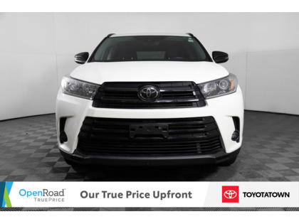 used 2019 Toyota Highlander car, priced at $40,998