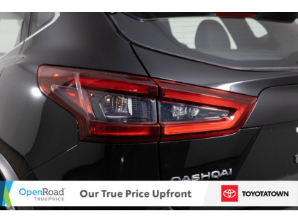 used 2021 Nissan Qashqai car, priced at $19,998