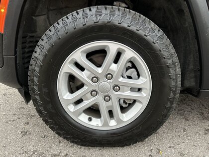 used 2023 Jeep Grand Cherokee car