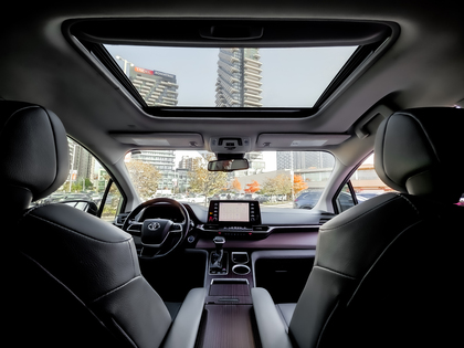 used 2021 Toyota Sienna car, priced at $38,995