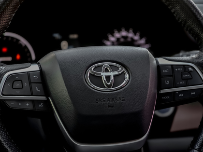 used 2021 Toyota Sienna car, priced at $38,995