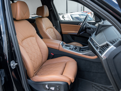 used 2023 BMW X7 car, priced at $79,993