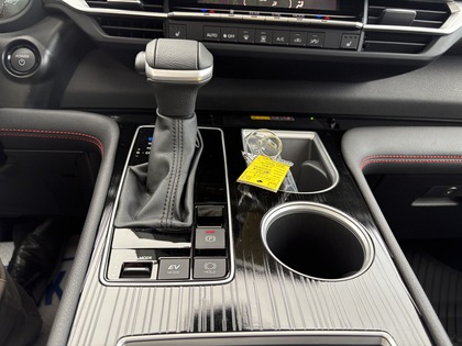 used 2025 Toyota Sienna car, priced at $62,950