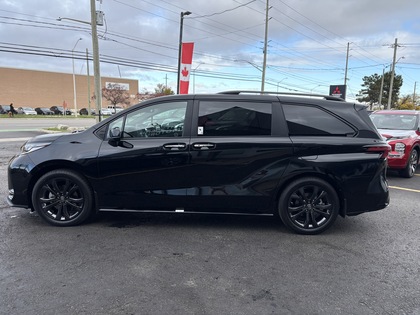 used 2025 Toyota Sienna car, priced at $62,950
