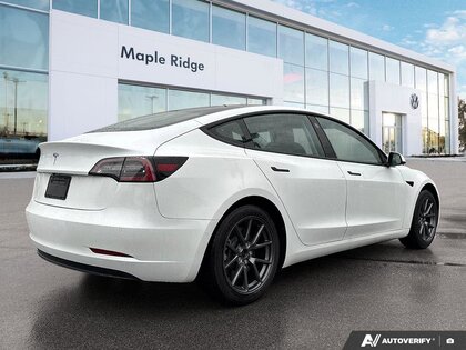 used 2021 Tesla Model 3 car, priced at $34,387