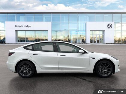 used 2021 Tesla Model 3 car, priced at $34,387