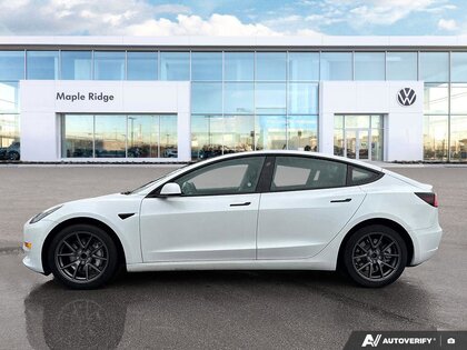 used 2021 Tesla Model 3 car, priced at $34,387