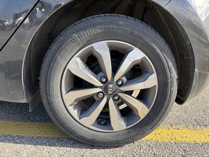 used 2021 Kia Rio 5-door car, priced at $17,995