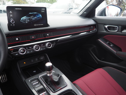 used 2025 Honda Civic Si Sedan car, priced at $36,900