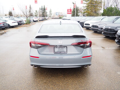 used 2025 Honda Civic Si Sedan car, priced at $36,900