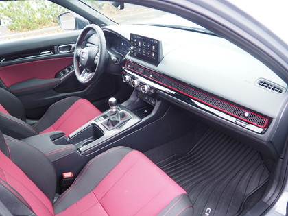 used 2025 Honda Civic Si Sedan car, priced at $36,900