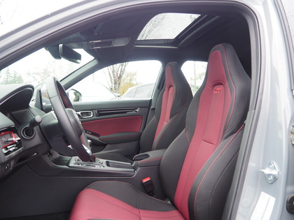 used 2025 Honda Civic Si Sedan car, priced at $36,900