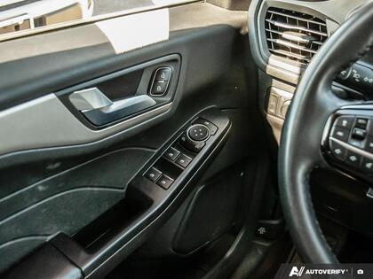 used 2022 Ford Escape car, priced at $25,900